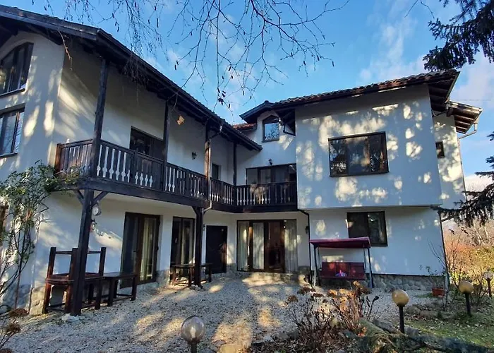 Guest House Ela